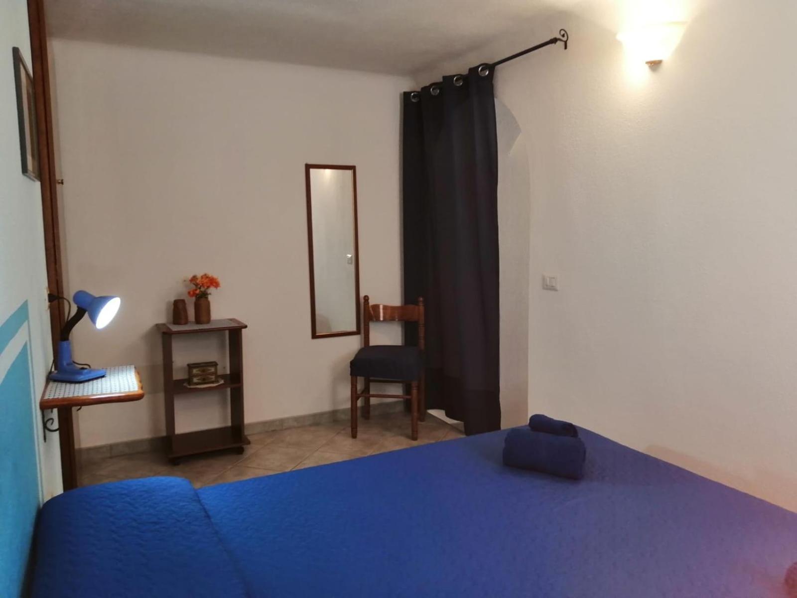 Appartamento Meduse 칼라고노네 객실 사진